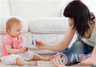 玩字母拼拼看哪款產品比較好 可來賽益智早教拼圖板有幾種玩法 玩字母拼拼看哪款產品比較好 可來賽益智早教拼圖板有幾種玩法