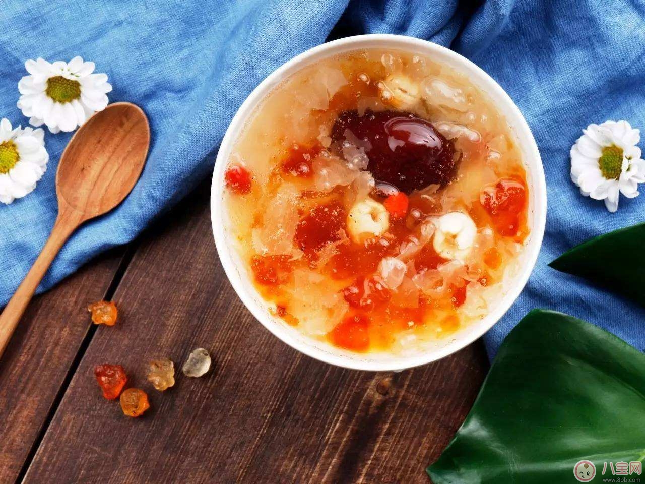 乳腺炎乳少如何通乳 哺乳期奶少怎么回乳 乳腺炎乳少如何通乳 哺乳期奶少怎么回乳