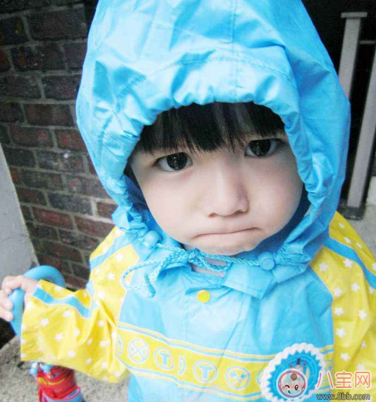 孩子喝豆?jié){會(huì)性早熟嗎 2歲孩子性早熟的原因是什么