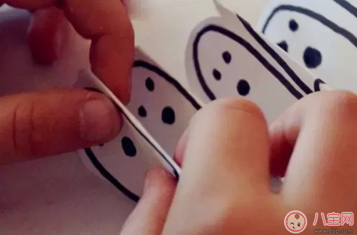 如何帶孩子玩轉(zhuǎn)萬圣節(jié) 帶孩子一起過萬圣節(jié)的方法