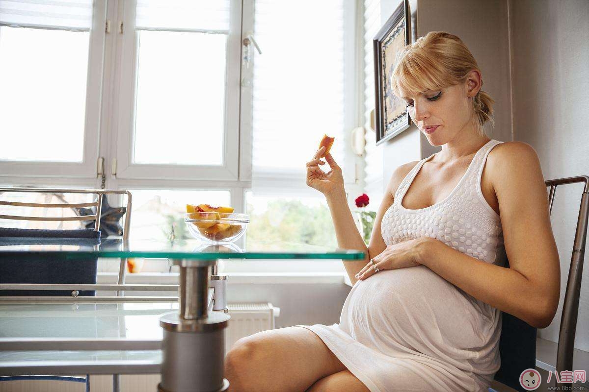 孕期血常規檢查怎么看貧血 孕期貧血吃什么好