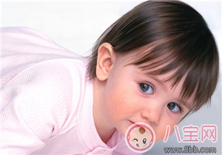 如何用中醫(yī)看扁桃體發(fā)炎 扁桃體炎中醫(yī)的啄治療法怎么樣 如何用中醫(yī)看扁桃體發(fā)炎 扁桃體炎中醫(yī)的啄治療法怎么樣