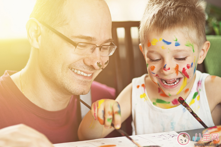 六歲前孩子不能做的五件事情