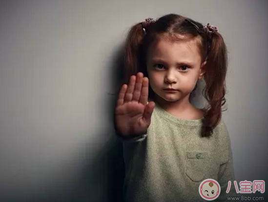 嬰兒4個月自閉癥表現有哪些 4個月-2歲寶寶自閉癥的早期表現