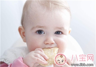 哪些行為習(xí)慣會(huì)造成寶寶磨牙 睡眠姿勢(shì)會(huì)造成孩子磨牙嗎 哪些行為習(xí)慣會(huì)造成寶寶磨牙 睡眠姿勢(shì)會(huì)造成孩子磨牙嗎