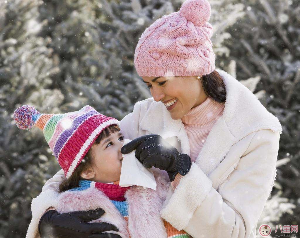 如何區分孩子感冒還是鼻炎 冬季小孩輕微鼻炎怎么辦