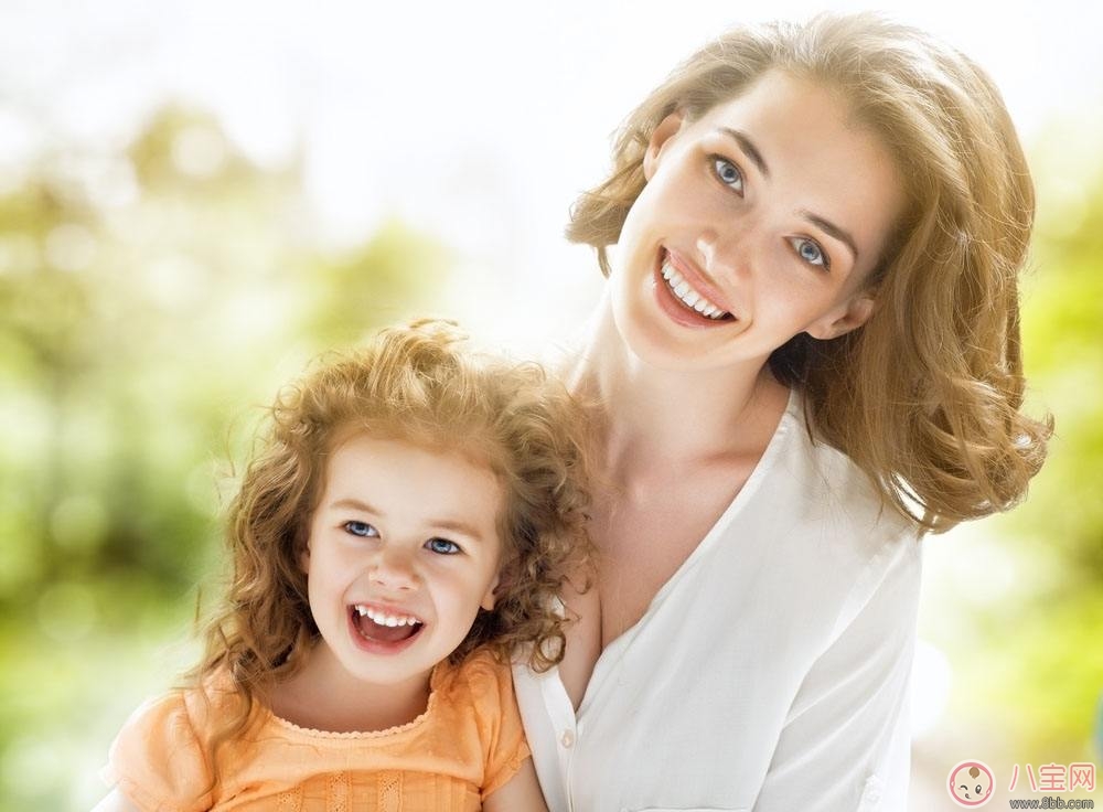 如何區分孩子感冒還是鼻炎 冬季小孩輕微鼻炎怎么辦