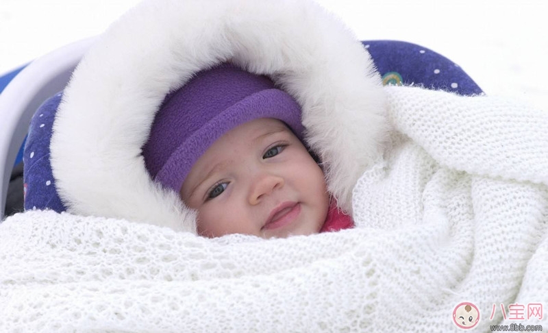 如何區分孩子感冒還是鼻炎 冬季小孩輕微鼻炎怎么辦