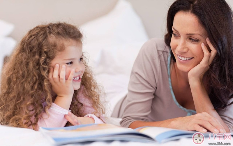 怎么選擇合適的睡前故事 如何給孩子睡前說故事