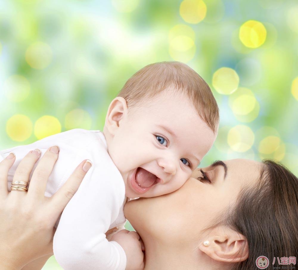 產后照顧寶寶壓力大怎么辦 坐月子如何放松心情