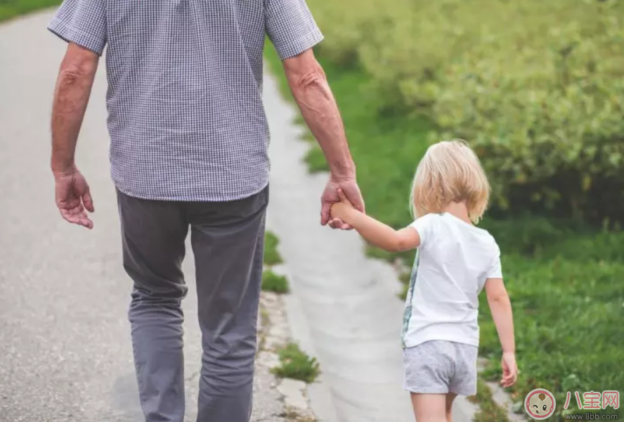 2歲的孩子不聽話怎么辦 該不該給2歲孩子立規矩