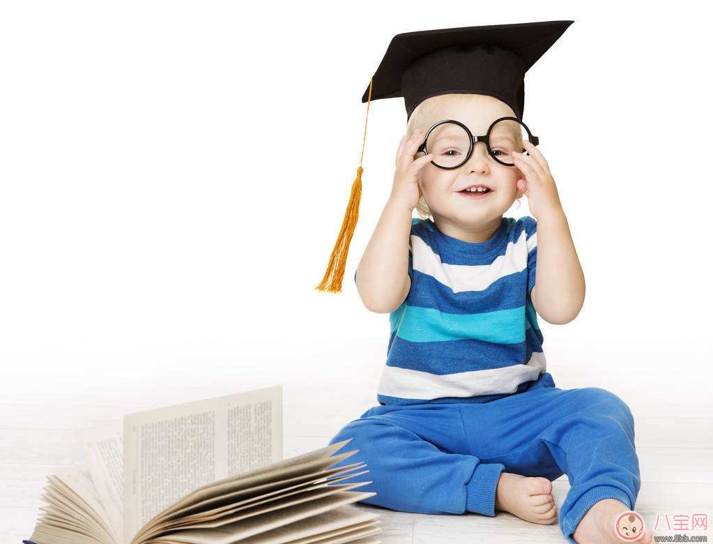 Jasper嬰兒時期照片有哪些 Jasper聰明懂事是遺傳嗎