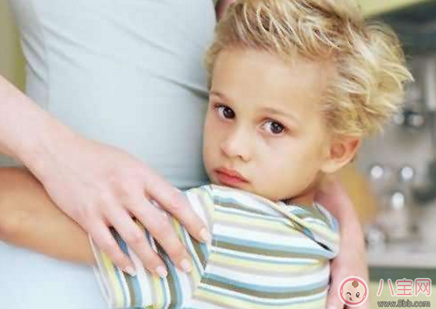 寶寶太黏人好不好 寶寶性格太黏人有哪些好處