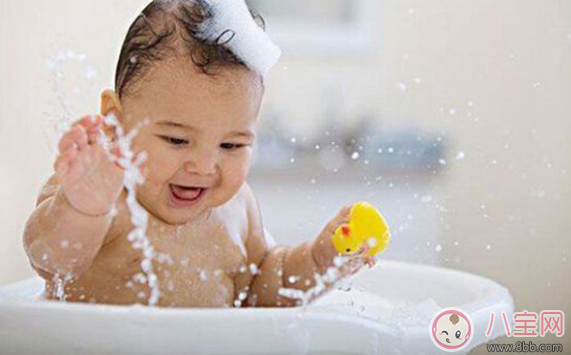 寶寶在睡覺之前要做什么 怎么讓寶寶睡覺有安全感