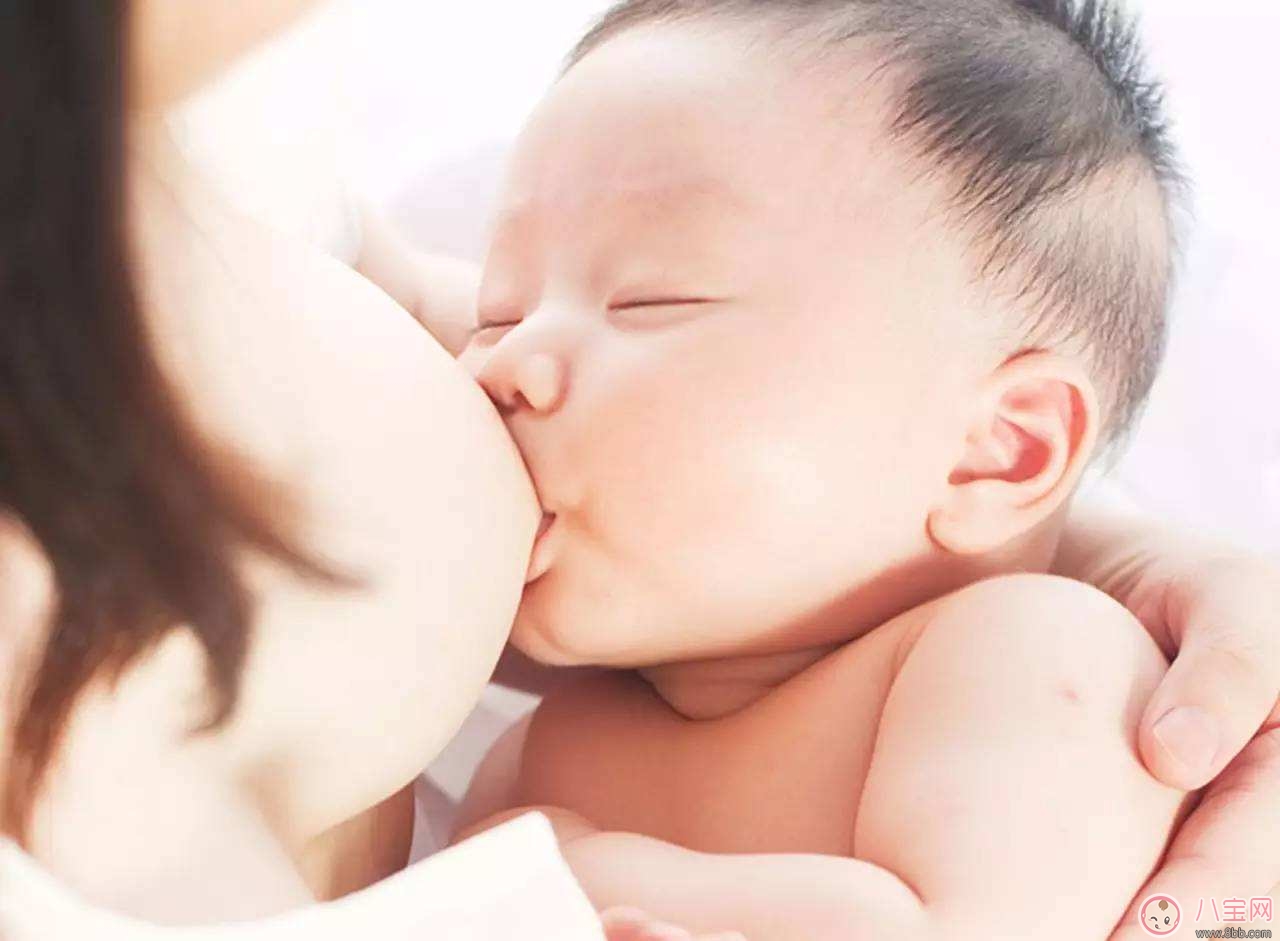 寶寶1歲后還可以吃母乳嗎 寶寶1歲后母乳喂養怎么調整