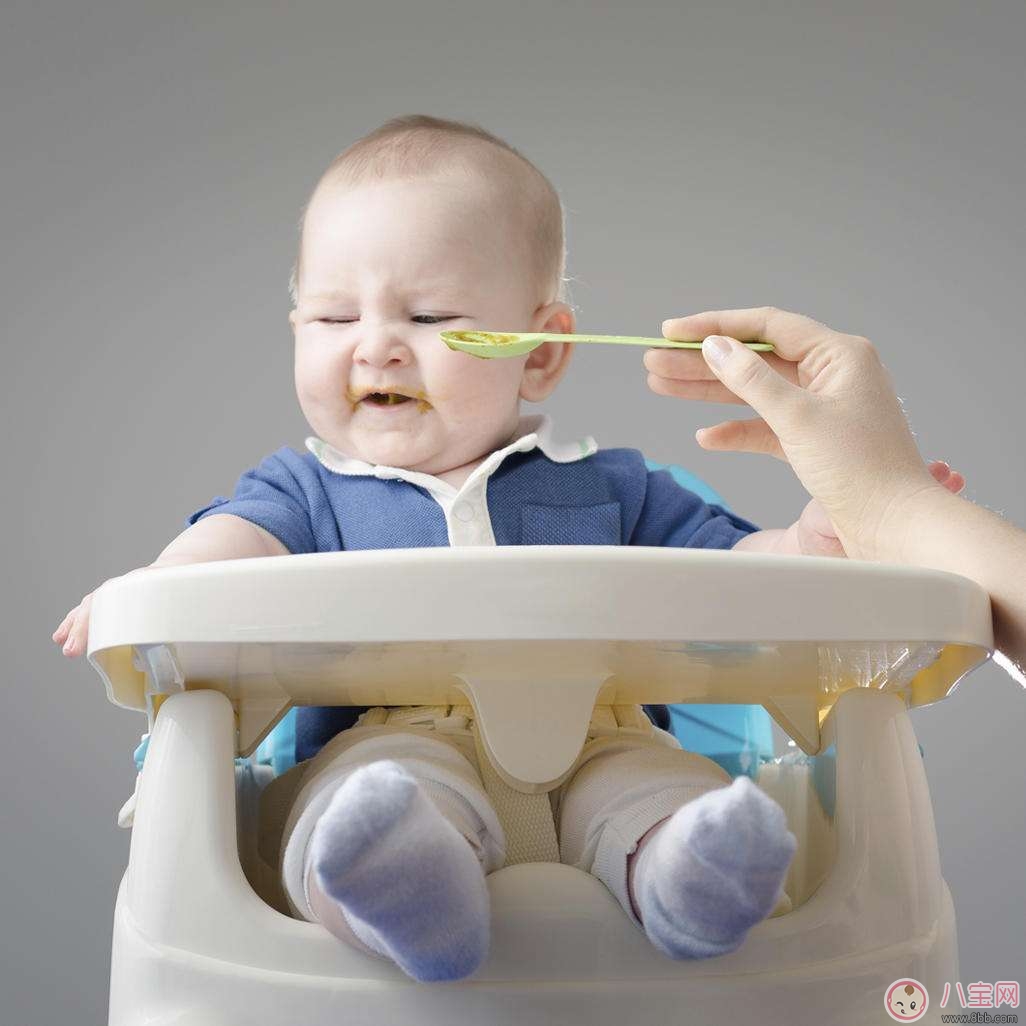 寶寶1歲后還可以吃母乳嗎 寶寶1歲后母乳喂養怎么調整