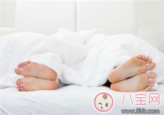 產(chǎn)后性冷淡是為什么 夫妻之間如何提高性趣