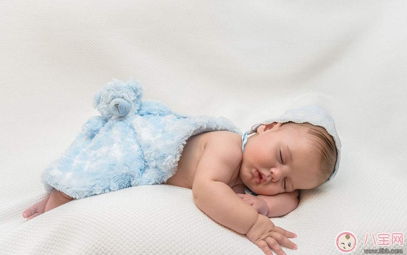 寶寶睡覺愛打鼾正常嗎 改善寶寶打鼾怎么做