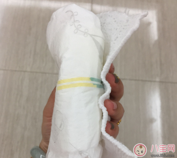 雀氏小芯肌拉拉褲怎么樣好用嗎 雀氏小芯肌拉拉褲和紙尿褲有什么區別 雀氏小芯肌拉拉褲怎么樣好用嗎 雀氏小芯肌拉拉褲和紙尿褲有什么區別