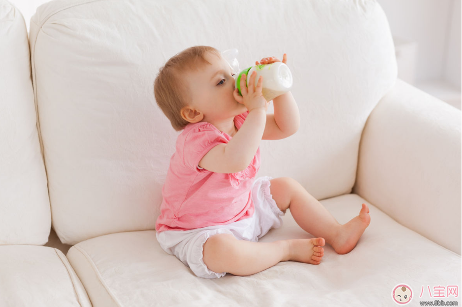 配方奶粉喝到幾歲比較好 怎么喝配方奶好 配方奶粉喝到幾歲比較好 怎么喝配方奶好