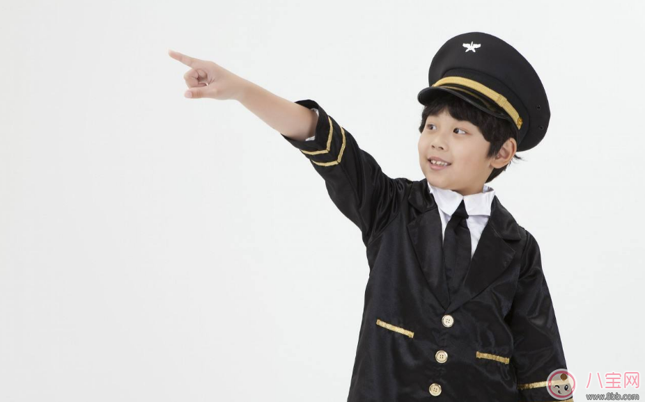 和孩子玩角色扮演有什么好處 適合和孩子一起玩的角色扮演游戲有哪些 和孩子玩角色扮演有什么好處 適合和孩子一起玩的角色扮演游戲有哪些