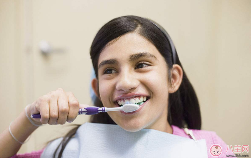 孩子什么時候開始刷牙齒最好 孩子最佳刷牙時間推薦 孩子什么時候開始刷牙齒最好 孩子最佳刷牙時間推薦