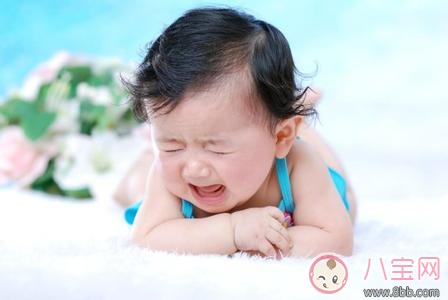 寶寶腹瀉有哪些癥狀 寶寶腹瀉該怎么辦 寶寶腹瀉有哪些癥狀 寶寶腹瀉該怎么辦