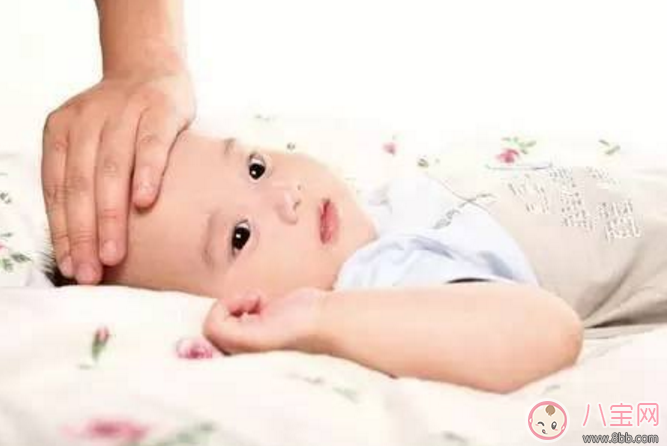 寶寶半夜發燒的說說媽媽心情感概 寶寶半夜發燒媽媽心疼發朋友圈說說