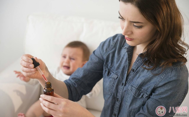 小孩生病心情不好的短語說說 怎么發小孩生病的心情說說朋友圈