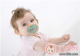 安撫奶嘴到底該不該用 安撫奶嘴什么時候用 安撫奶嘴到底該不該用 安撫奶嘴什么時候用