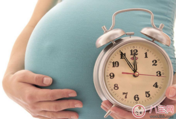 懷孕早期孕婦要做好哪些準(zhǔn)備 孕早期媽媽做什么孩子更健康