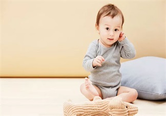 孩子不和別人玩是自閉嗎 孩子不合群怎么辦