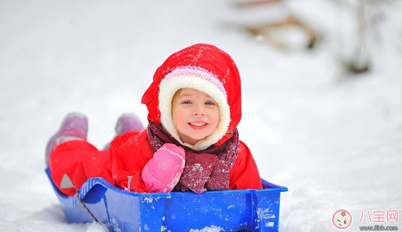 冬天不想出門的搞笑心情說說 天冷不想出門的說說朋友圈