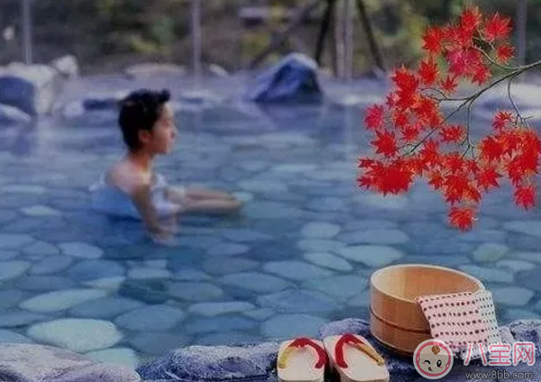 孕婦溫泉泡腳可以嗎 孕婦溫泉泡腳有什么好處 孕婦溫泉泡腳可以嗎 孕婦溫泉泡腳有什么好處