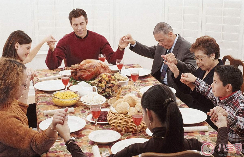 感恩節(jié)感謝老婆說說朋友圈 感恩節(jié)給老婆的短信祝福朋友圈