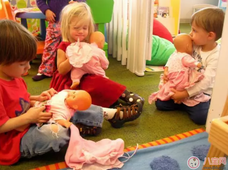 不同年齡段的孩子如何進(jìn)行角色扮演游戲 幼兒好玩的角色扮演游戲有哪些