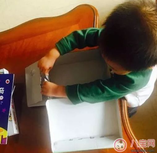 不同年齡段的孩子如何進(jìn)行角色扮演游戲 幼兒好玩的角色扮演游戲有哪些