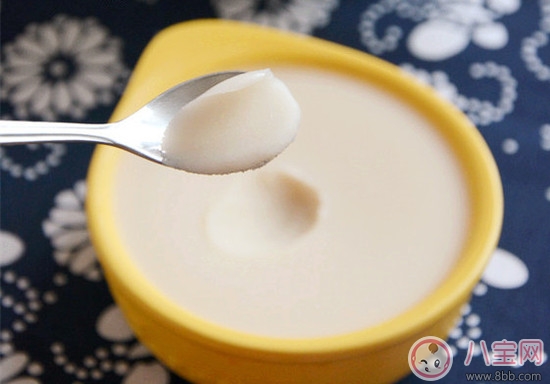 豬油這種美食在農村做飯少不了 豬油的好處在哪里