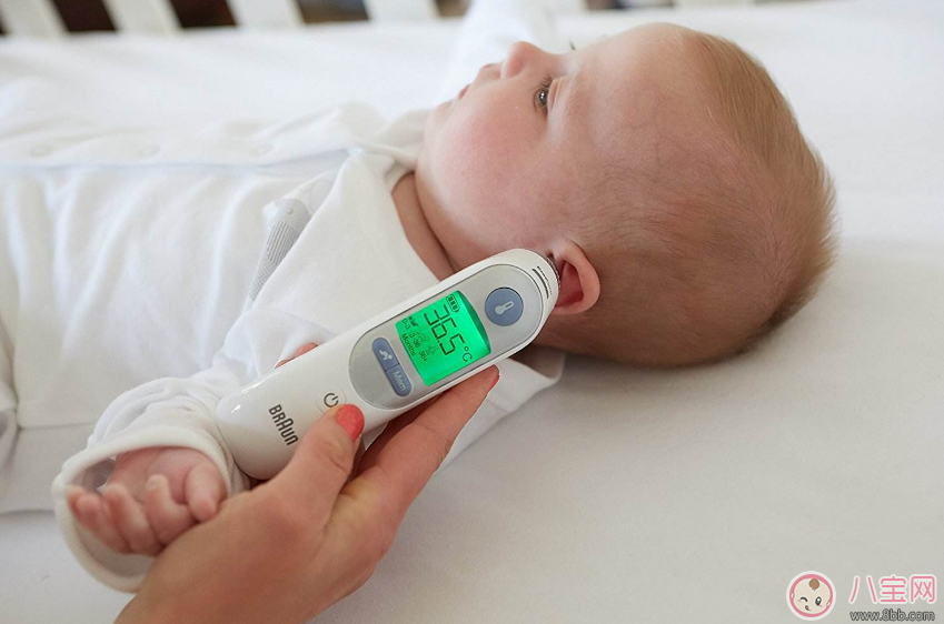 寶寶冬季發(fā)燒了之后怎么護理 寶寶發(fā)燒正確處理方法
