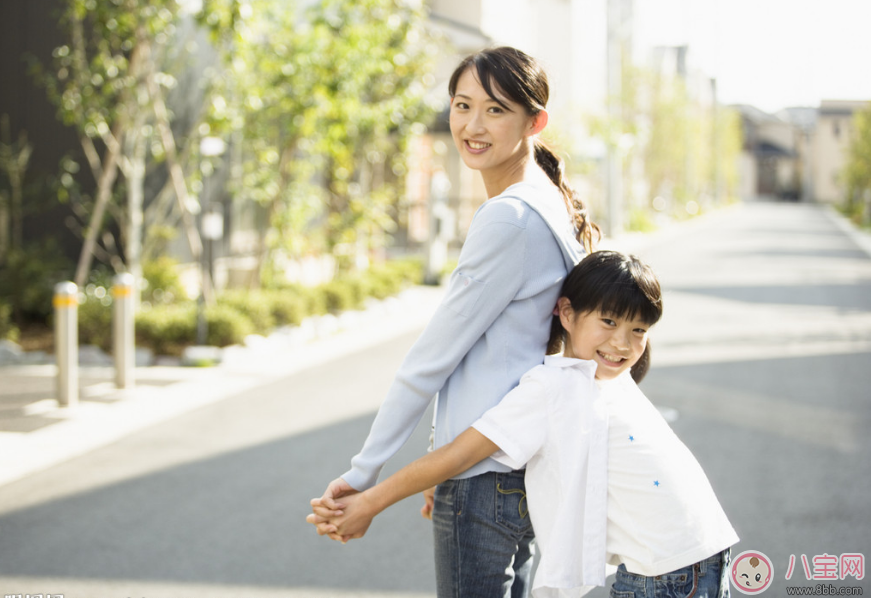 老公不帶孩子心里煩說說 老公不管孩子語錄