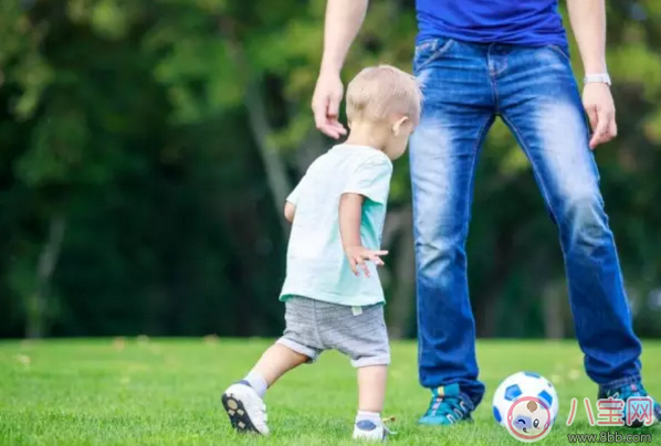 小孩性格好動不喜歡學習只喜歡跳舞怎么辦 小孩性格好動厭學怎么教育 小孩性格好動不喜歡學習只喜歡跳舞怎么辦 小孩性格好動厭學怎么教育