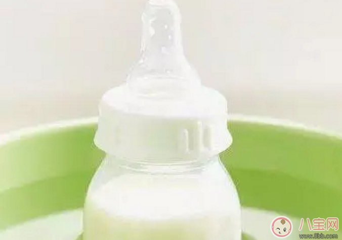 如何正確解凍母乳 在冬天正確給寶寶溫奶的方法有哪些 如何正確解凍母乳 在冬天正確給寶寶溫奶的方法有哪些