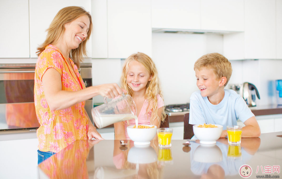 孩子喝什么果汁比較健康 孩子冬天果汁怎么選