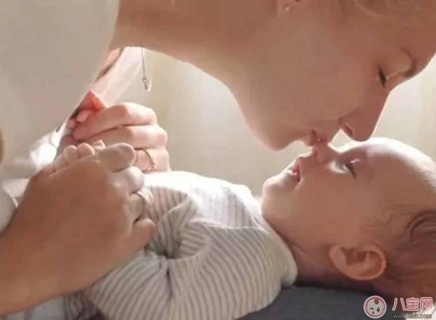 用吸奶器吸奶時間要固定嗎 怎么快速習慣吸奶器