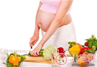 孕期需要補(bǔ)充哪些營(yíng)養(yǎng)素  對(duì)胎兒幫助大的食物有哪些