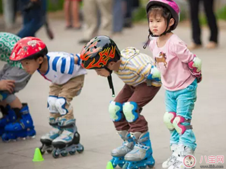 安靜的孩子適合練滑冰嗎 小孩學溜冰的最佳年齡 安靜的孩子適合練滑冰嗎 小孩學溜冰的最佳年齡