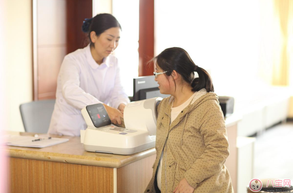 產檢哪一項要和老公一起去檢查 產檢檢查什么時候要一起去