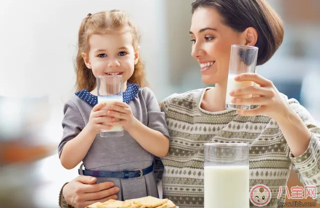 孩子喝羊奶會上火嗎 怎么喝羊奶比較好 孩子喝羊奶會上火嗎 怎么喝羊奶比較好