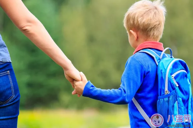 孩子的指甲凹凸不平是什么原因 怎么處理孩子的指甲凹凸不平的情況