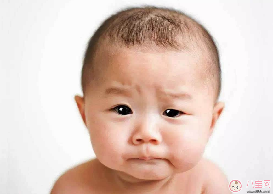 寶寶三個(gè)月出門要遮囟門嗎 寶寶囟門怎么進(jìn)行保護(hù)